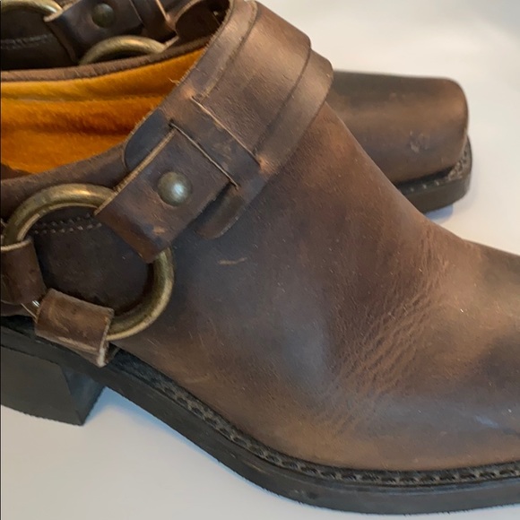 Frye Belted Harness Distressed Brown Leather Mule - Picture 13 of 16
